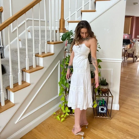 Ann Taylor LOFT Petite White Gown with Corset Top - Picture 4 of 11